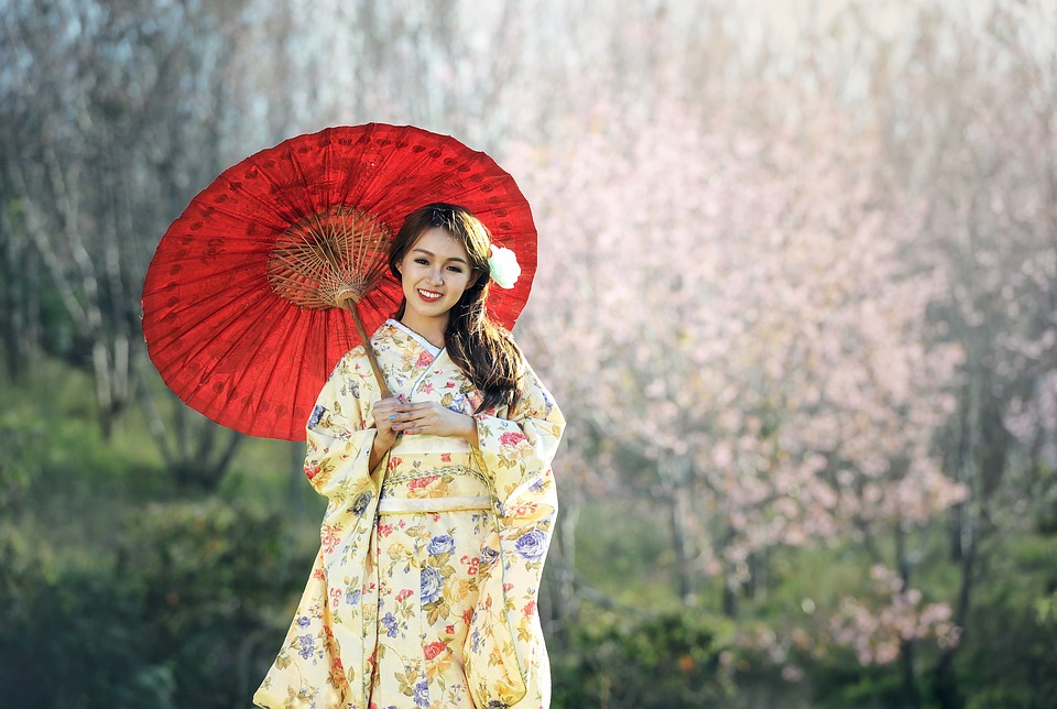 Unique Kyoto Traditions: from Kimonos to Festivals