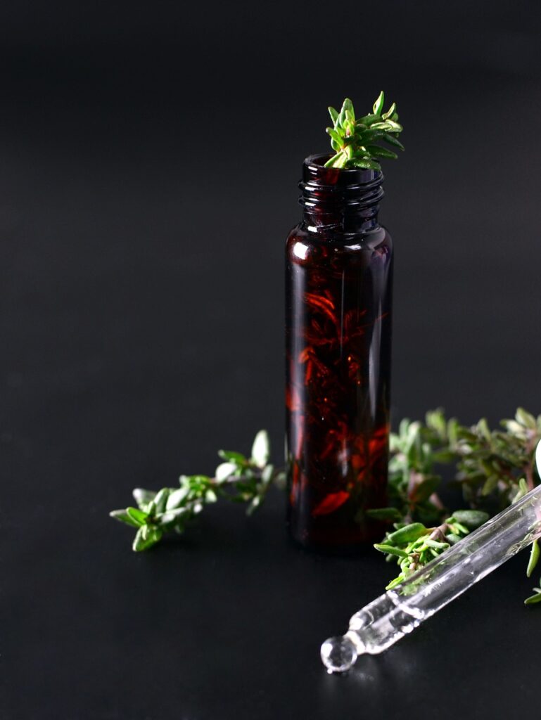 Essential oils for period pain